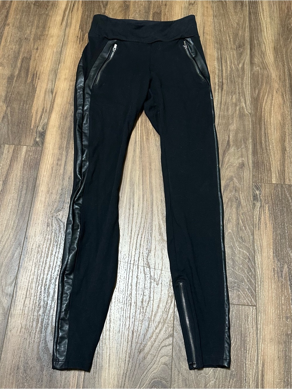 ATHLETA Women’s Pants Black SIENNA Ankle Zip Faux Leather Stripe Ponte 4T Tall 4